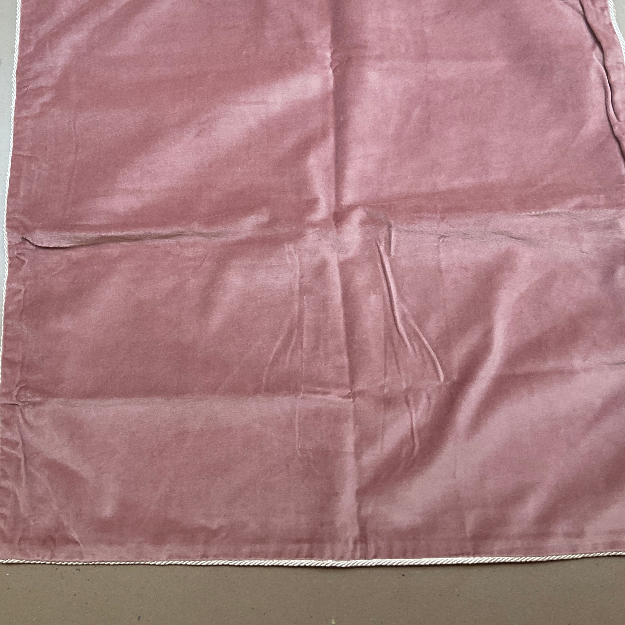 O108 Euro Sham Cover