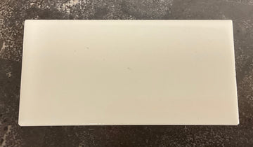 O108 TILE Biscuit rectangle 3x6 glossy