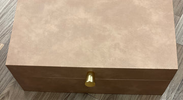 W333 accent box