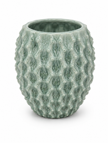 H146 Vase `1