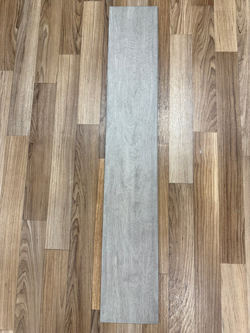 O108 Grey Wood Look Tile