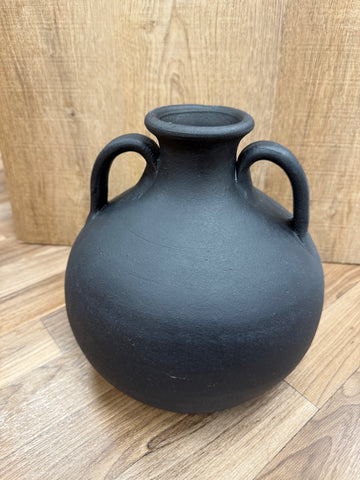 T117 Black Vase