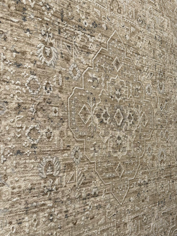 T117 Rug Ali