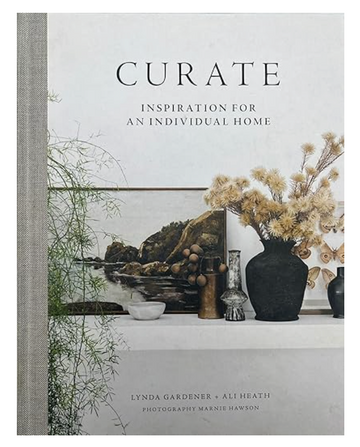 O108 Book Curate