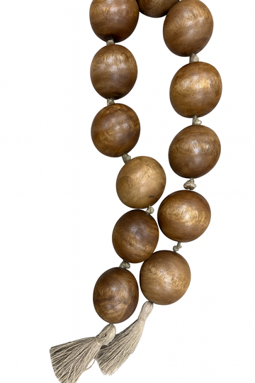 O108 Wood Ball Garland